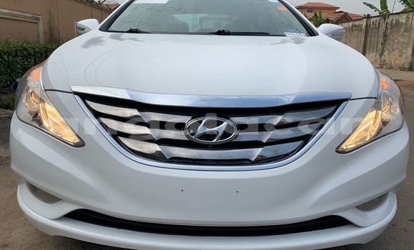 Comprar Usado Hyundai Sonata Branco Carro em Luanda em Luanda Province