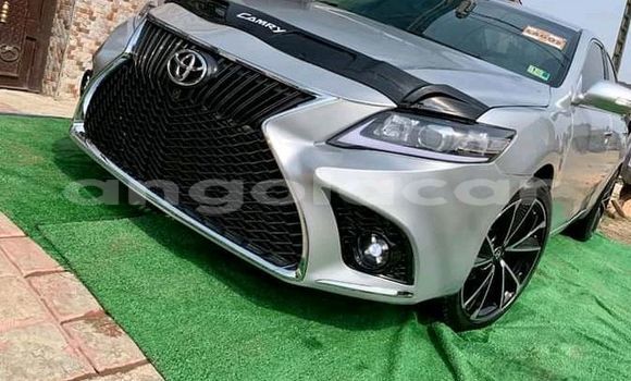 Acheter Occasion Voiture Toyota Camry Gris à Luanda, Province de Luanda