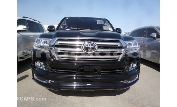 Acheter Import Voiture Toyota Land Cruiser Noir à Import - Dubai, Province de Bengo Acheter Import Voiture Toyota Land Cruiser Noir à Import - Dubai, Province de Bengo
