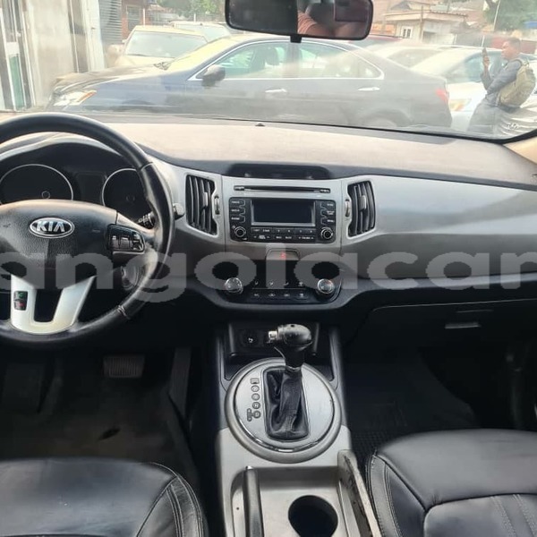 Big with watermark kia sportage luanda province luanda 24320