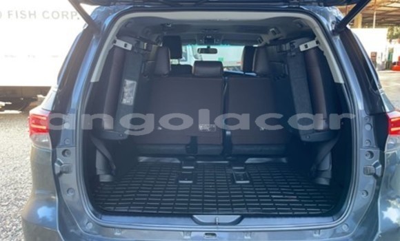 Comprar Usado Toyota Fortuner Preto Carro em Luanda em Luanda Province Comprar Usado Toyota Fortuner Preto Carro em Luanda em Luanda Province