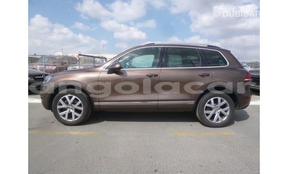 Comprar Importar Volkswagen Touareg Marrom Carro em Import - Dubai em Bengo Province Comprar Importar Volkswagen Touareg Marrom Carro em Import - Dubai em Bengo Province