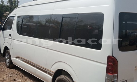 Acheter Occasion Voiture Toyota Hiace Blanc à Luanda, Province de Luanda Acheter Occasion Voiture Toyota Hiace Blanc à Luanda, Province de Luanda