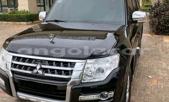 Buy Used Mitsubishi Pajero Black Car in Luanda in Luanda Province Buy Used Mitsubishi Pajero Black Car in Luanda in Luanda Province