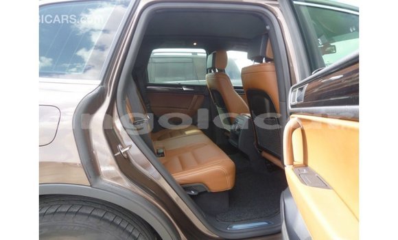 Comprar Importar Volkswagen Touareg Marrom Carro em Import - Dubai em Bengo Province Comprar Importar Volkswagen Touareg Marrom Carro em Import - Dubai em Bengo Province