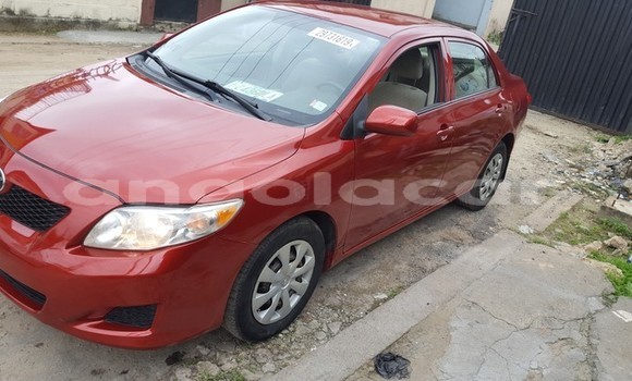 Comprar Usado Toyota Corolla Vermelho Carro em Luanda em Luanda Province