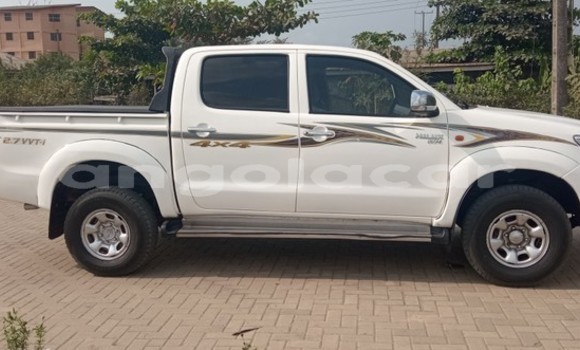 Buy Used Toyota Hilux White Car in Luanda in Luanda Province Buy Used Toyota Hilux White Car in Luanda in Luanda Province