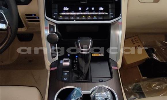 Comprar Novo Toyota Land Cruiser Branco Carro em Luanda em Luanda Province Comprar Novo Toyota Land Cruiser Branco Carro em Luanda em Luanda Province