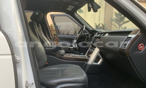 Acheter Occasion Voiture Land Rover Range Rover Blanc à Luanda, Province de Luanda Acheter Occasion Voiture Land Rover Range Rover Blanc à Luanda, Province de Luanda