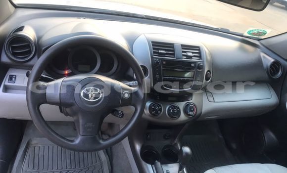 Comprar Usado Toyota RAV4 Prata Carro em Luanda em Luanda Province Comprar Usado Toyota RAV4 Prata Carro em Luanda em Luanda Province