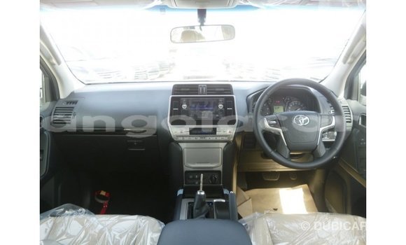 Comprar Importar Toyota Prado Outro Carro em Import - Dubai em Bengo Province Comprar Importar Toyota Prado Outro Carro em Import - Dubai em Bengo Province