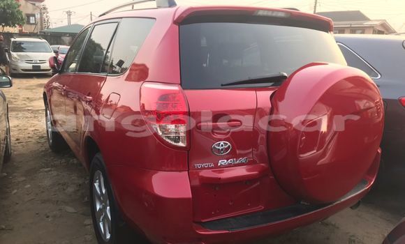 Acheter Occasion Voiture Toyota RAV4 Rouge à Lobito, Benguela Acheter Occasion Voiture Toyota RAV4 Rouge à Lobito, Benguela