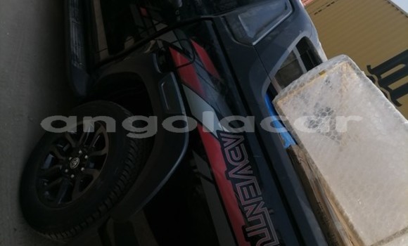 Comprar Usado Toyota Hilux Preto Carro em Lobito em Benguela Comprar Usado Toyota Hilux Preto Carro em Lobito em Benguela