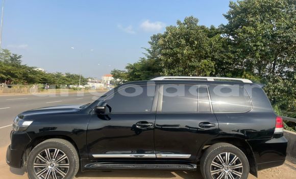 Comprar Usado Toyota Land Cruiser Prado Preto Carro em Luena em Moxico Comprar Usado Toyota Land Cruiser Prado Preto Carro em Luena em Moxico