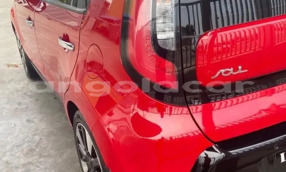 Acheter Occasion Voiture Kia Soul Rouge à Luena, Moxico Acheter Occasion Voiture Kia Soul Rouge à Luena, Moxico