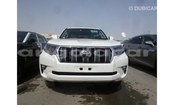 Acheter Import Voiture Toyota Prado Blanc à Import - Dubai, Province de Bengo Acheter Import Voiture Toyota Prado Blanc à Import - Dubai, Province de Bengo