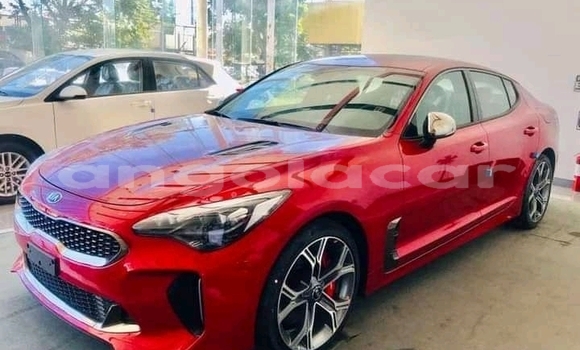 Acheter Occasion Voiture Kia Stinger Rouge à Luena, Moxico