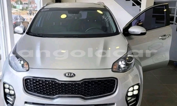 Comprar Usado Kia Sportage Outro Carro em Luena em Moxico