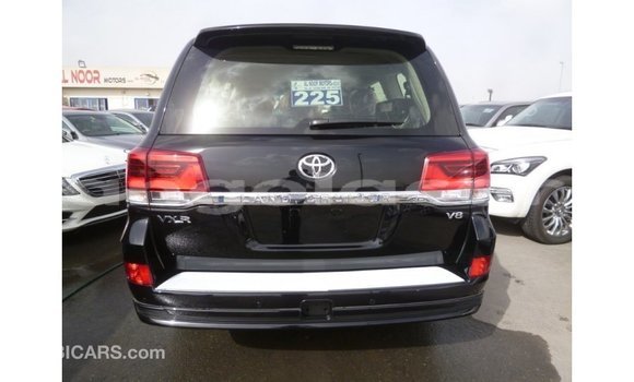 Comprar Importar Toyota Land Cruiser Preto Carro em Import - Dubai em Bengo Province Comprar Importar Toyota Land Cruiser Preto Carro em Import - Dubai em Bengo Province