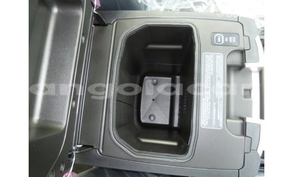 Comprar Importar Toyota Land Cruiser Preto Carro em Import - Dubai em Bengo Province Comprar Importar Toyota Land Cruiser Preto Carro em Import - Dubai em Bengo Province