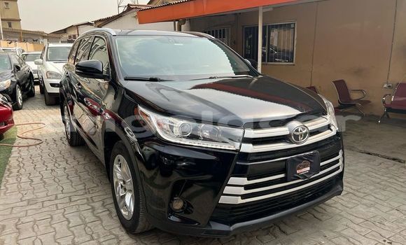 Buy Used Toyota Highlander Other Car in Luena in Moxico Buy Used Toyota Highlander Other Car in Luena in Moxico