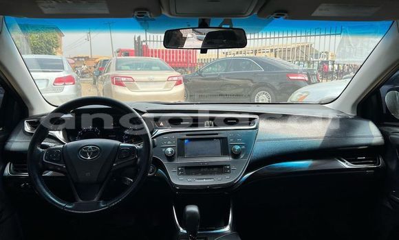 Acheter Occasion Voiture Toyota Avalon Bleu à Luena, Moxico Acheter Occasion Voiture Toyota Avalon Bleu à Luena, Moxico