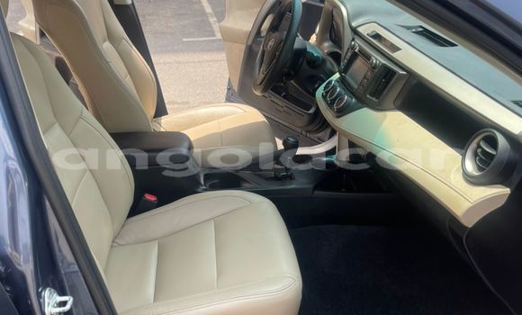 Comprar Usado Toyota RAV4 Outro Carro em Luena em Moxico Comprar Usado Toyota RAV4 Outro Carro em Luena em Moxico