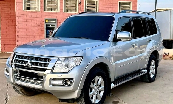 Acheter Occasion Voiture Mitsubishi Pajero Autre à Luena, Moxico Acheter Occasion Voiture Mitsubishi Pajero Autre à Luena, Moxico
