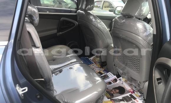 Acheter Occasion Voiture Toyota RAV4 Bleu à Luanda, Province de Luanda Acheter Occasion Voiture Toyota RAV4 Bleu à Luanda, Province de Luanda