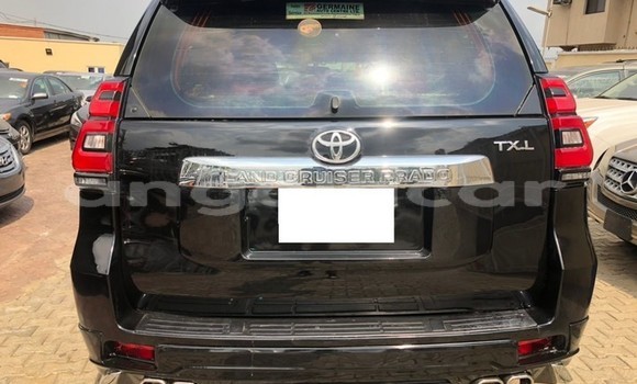 Acheter Occasion Voiture Toyota Land Cruiser Prado Noir à Luanda, Province de Luanda Acheter Occasion Voiture Toyota Land Cruiser Prado Noir à Luanda, Province de Luanda
