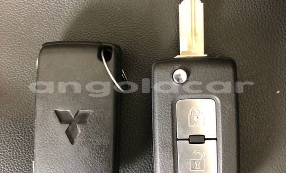 Comprar Usado Mitsubishi Pajero Preto Carro em Luanda em Luanda Province Comprar Usado Mitsubishi Pajero Preto Carro em Luanda em Luanda Province