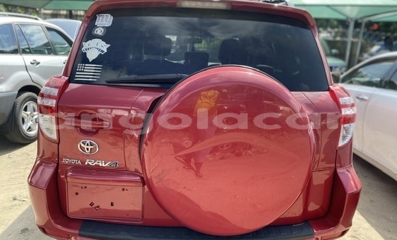 Acheter Occasion Voiture Toyota RAV4 Rouge à Luanda, Province de Luanda Acheter Occasion Voiture Toyota RAV4 Rouge à Luanda, Province de Luanda