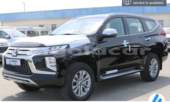 Acheter Import Voiture Mitsubishi Montero Sport Noir à Import - Dubai, Province de Bengo Acheter Import Voiture Mitsubishi Montero Sport Noir à Import - Dubai, Province de Bengo