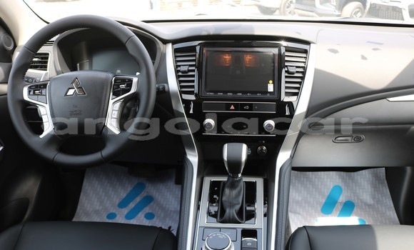 Comprar Importar Mitsubishi Montero Sport Preto Carro em Import - Dubai em Bengo Province Comprar Importar Mitsubishi Montero Sport Preto Carro em Import - Dubai em Bengo Province