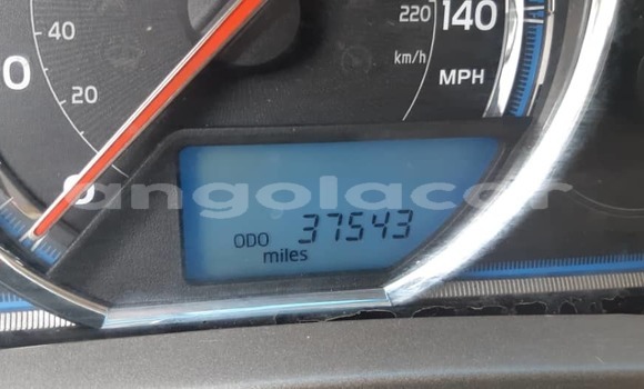 Comprar Usado Toyota RAV4 Branco Carro em Luanda em Luanda Province Comprar Usado Toyota RAV4 Branco Carro em Luanda em Luanda Province
