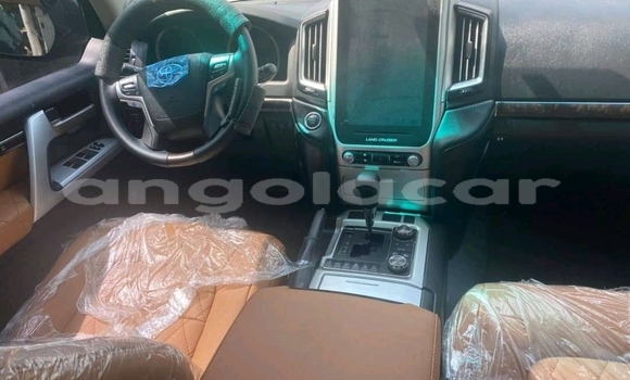 Buy Used Toyota Land Cruiser Black Car in Luena in Moxico Buy Used Toyota Land Cruiser Black Car in Luena in Moxico