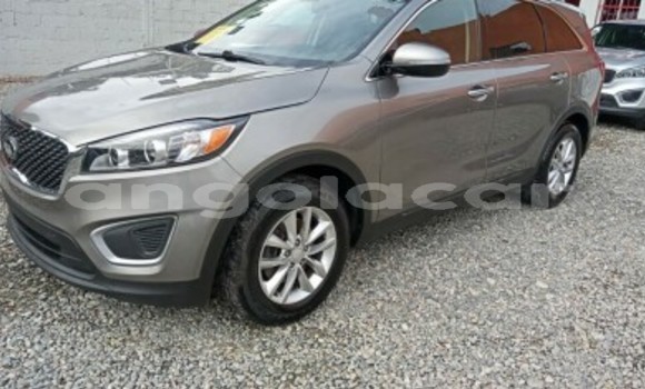 Buy Used Kia Sorento Silver Car in Luanda in Luanda Province Buy Used Kia Sorento Silver Car in Luanda in Luanda Province