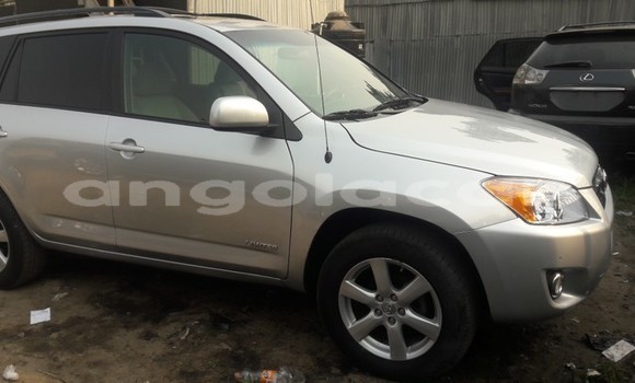 Acheter Occasion Voiture Toyota RAV4 Gris à Luanda, Province de Luanda