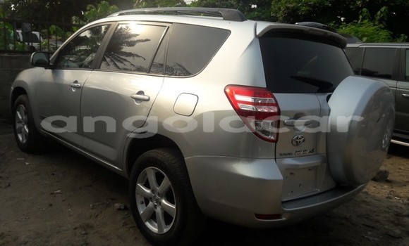 Comprar Usado Toyota RAV4 Prata Carro em Luanda em Luanda Province Comprar Usado Toyota RAV4 Prata Carro em Luanda em Luanda Province