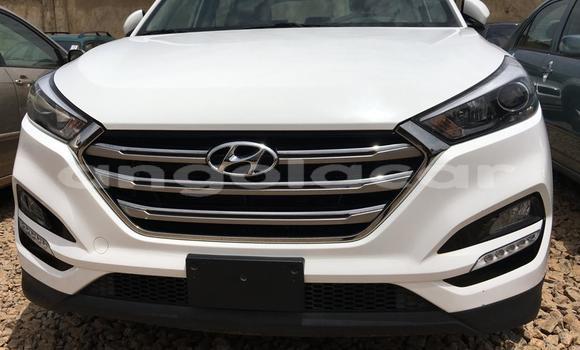 Comprar Usado Hyundai Tucson Branco Carro em Luanda em Luanda Province Comprar Usado Hyundai Tucson Branco Carro em Luanda em Luanda Province