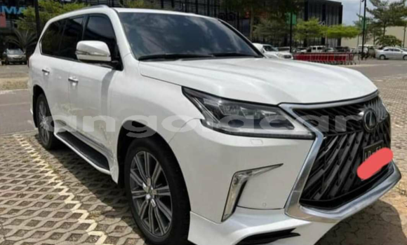 Buy New Lexus GS F White Car in Luena in Moxico Buy New Lexus GS F White Car in Luena in Moxico