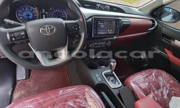 Comprar Usado Toyota Hilux Branco Carro em Luanda em Luanda Province Comprar Usado Toyota Hilux Branco Carro em Luanda em Luanda Province