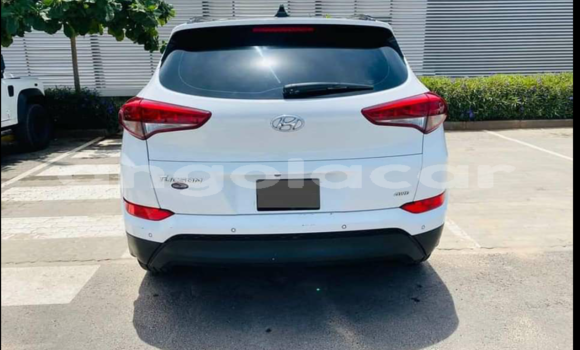Comprar Usado Hyundai Tucson Branco Carro em Luena em Moxico Comprar Usado Hyundai Tucson Branco Carro em Luena em Moxico