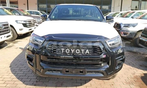 Acheter Occasion Voiture Toyota Hilux Noir à Luanda, Province de Luanda Acheter Occasion Voiture Toyota Hilux Noir à Luanda, Province de Luanda
