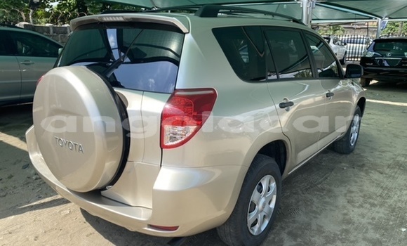 Buy Used Toyota RAV4 Silver Car in Luanda in Luanda Province Buy Used Toyota RAV4 Silver Car in Luanda in Luanda Province