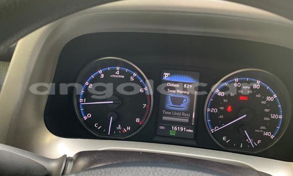 Acheter Occasion Voiture Toyota RAV4 Rouge à Luanda, Province de Luanda Acheter Occasion Voiture Toyota RAV4 Rouge à Luanda, Province de Luanda