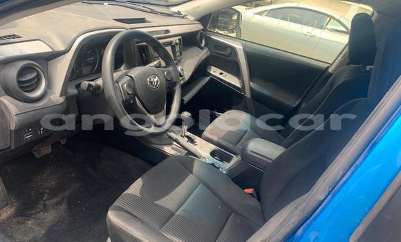 Acheter Occasion Voiture Toyota RAV4 Bleu à Luanda, Province de Luanda Acheter Occasion Voiture Toyota RAV4 Bleu à Luanda, Province de Luanda