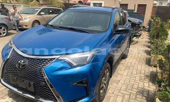 Acheter Occasion Voiture Toyota RAV4 Bleu à Luanda, Province de Luanda Acheter Occasion Voiture Toyota RAV4 Bleu à Luanda, Province de Luanda