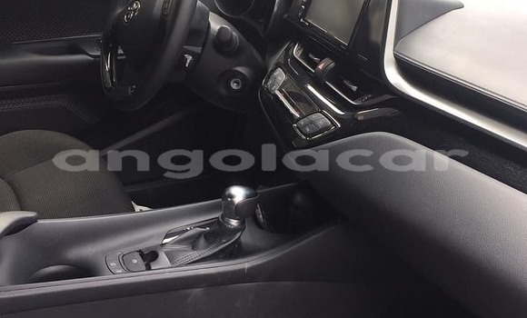 Acheter Occasion Voiture Toyota C-HR Noir à Luanda, Province de Luanda Acheter Occasion Voiture Toyota C-HR Noir à Luanda, Province de Luanda