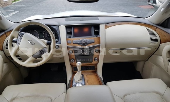 Comprar Usado Infiniti QX80 Branco Carro em Luanda em Luanda Province Comprar Usado Infiniti QX80 Branco Carro em Luanda em Luanda Province